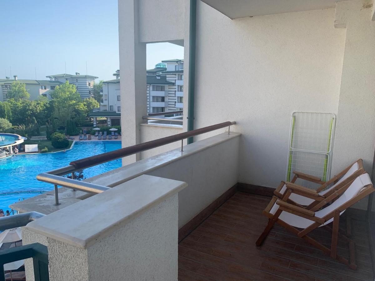 Kalina Private Apartments In Emerald Resort, Ravda Exterior photo