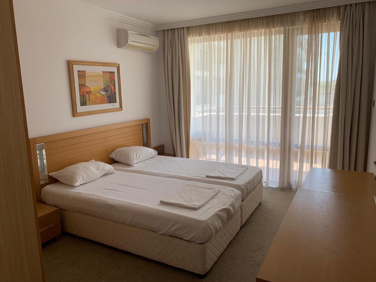 Kalina Private Apartments In Emerald Resort, Ravda Exterior photo